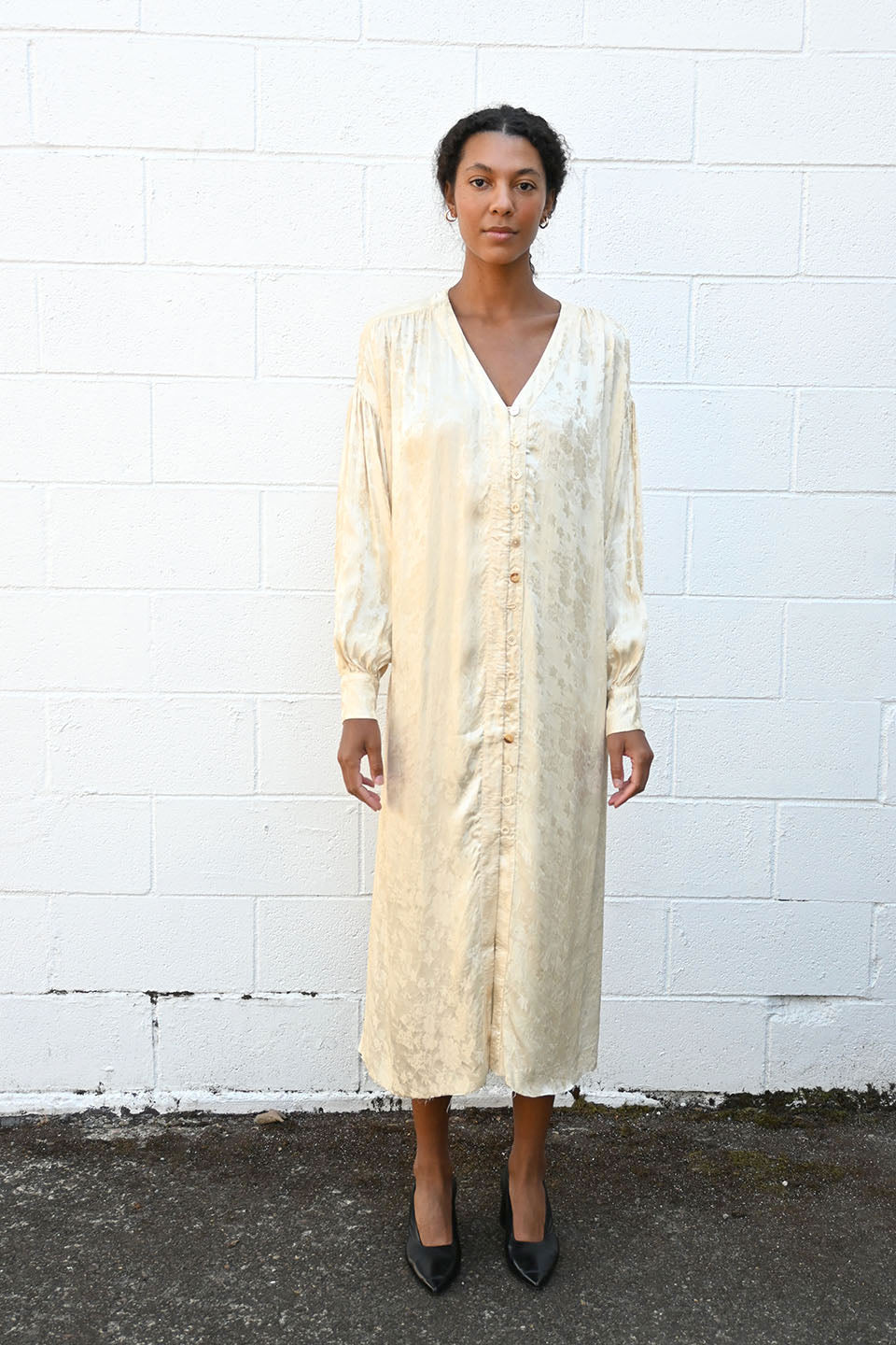 Sanzior Dress in Ivory