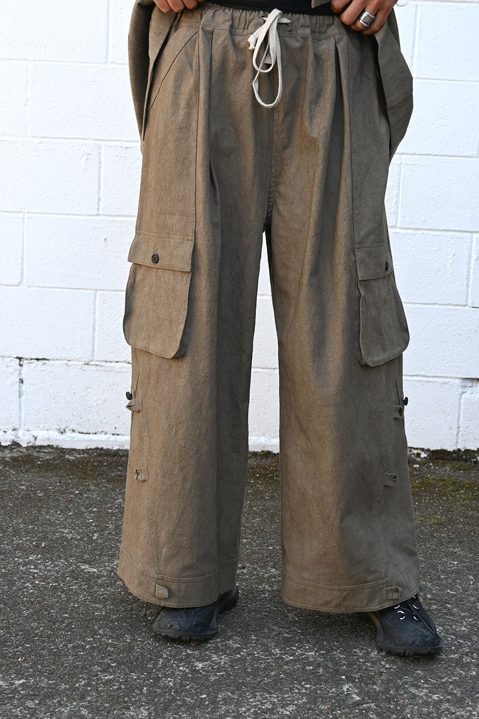 Light Canvas Cargo Pants