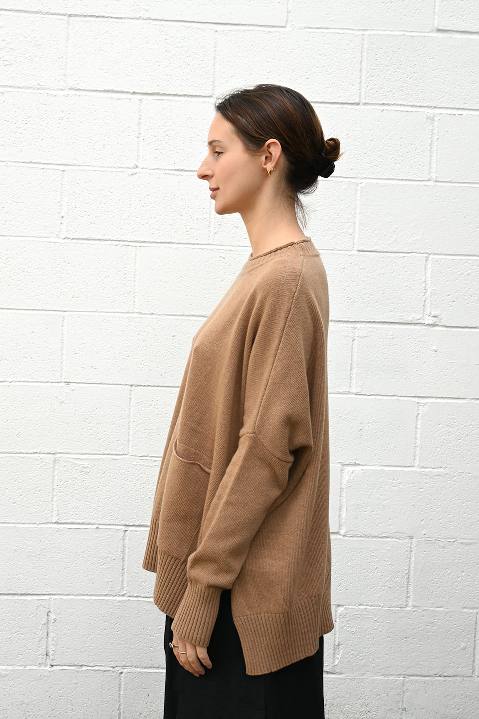 Wide Camel Pullover