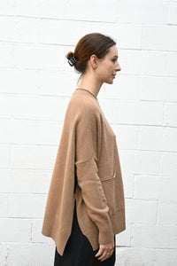 Wide Camel Pullover