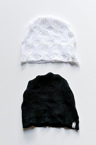 Selachii Hat White/Black