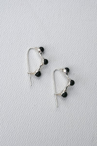 Syan Hoop Earrings Black Onyx