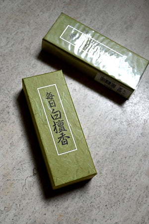 Mainichi Byakudan Incense