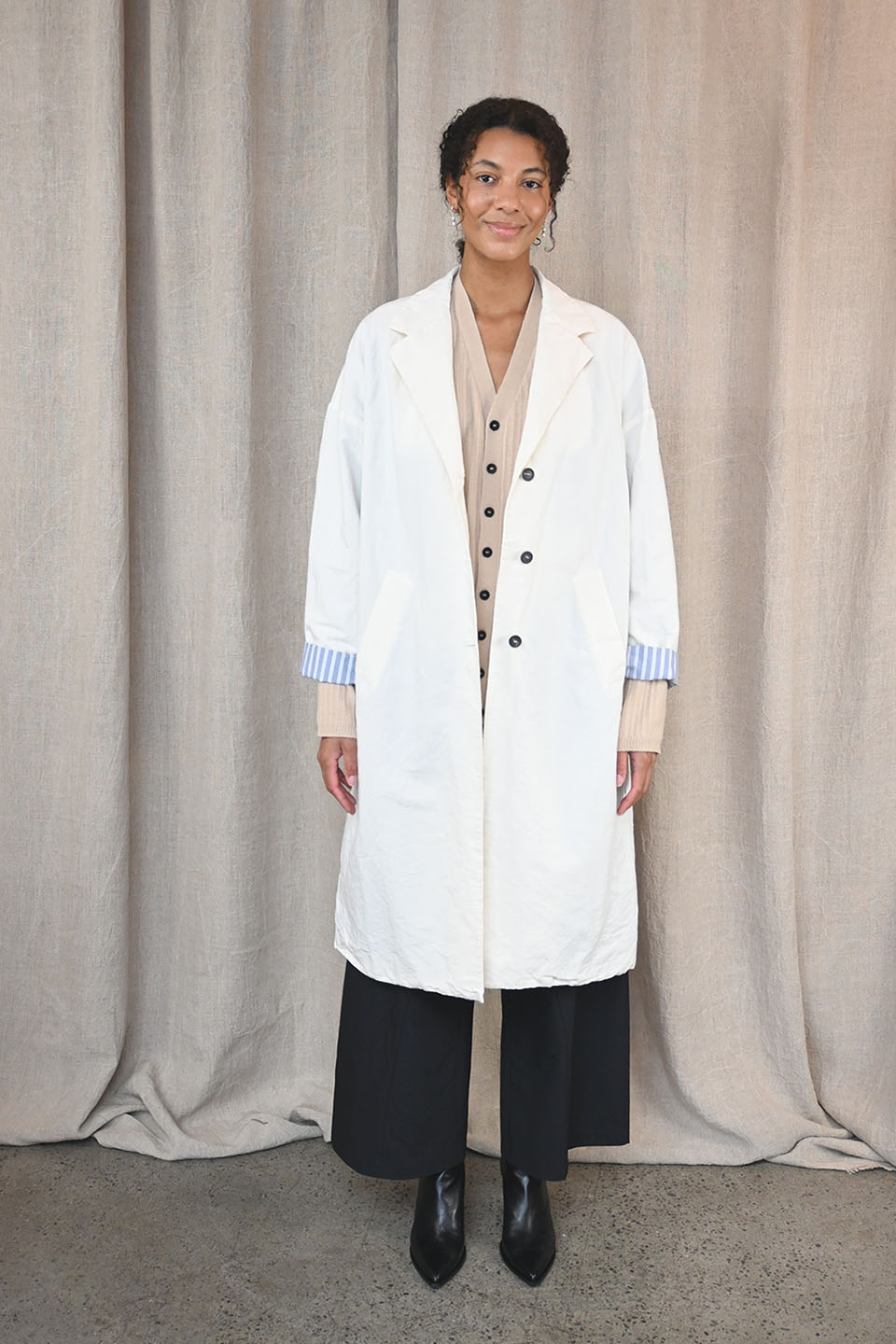 Moon Coat Off White