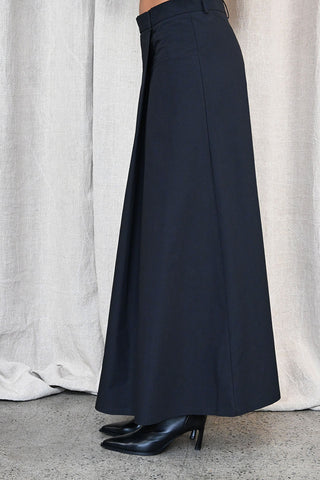 Long Pleated Skirt in Black