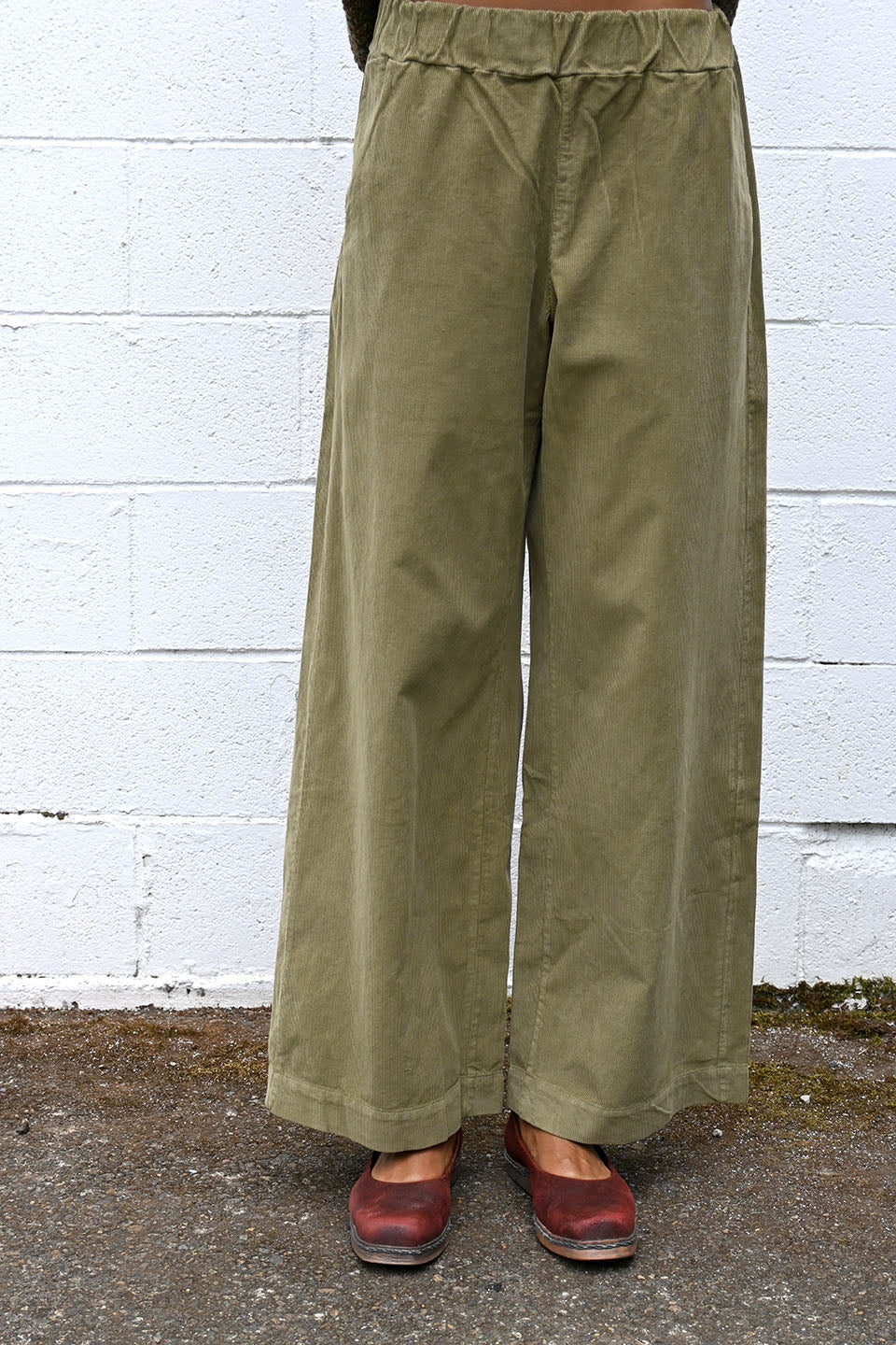 Diana Corduroy Pants